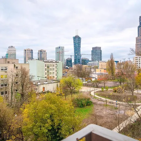公寓 Rent Like Home - Apartament Zelazna II 华沙