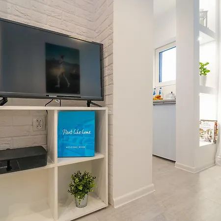 Apartmán Rent Like Home - Apartament Zelazna II Varšava