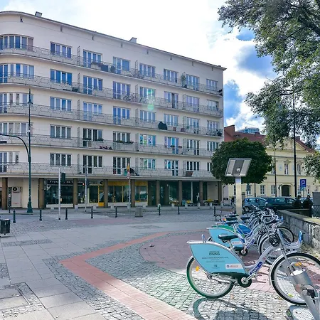Rent Like Home - Apartament Zelazna II Apartmán